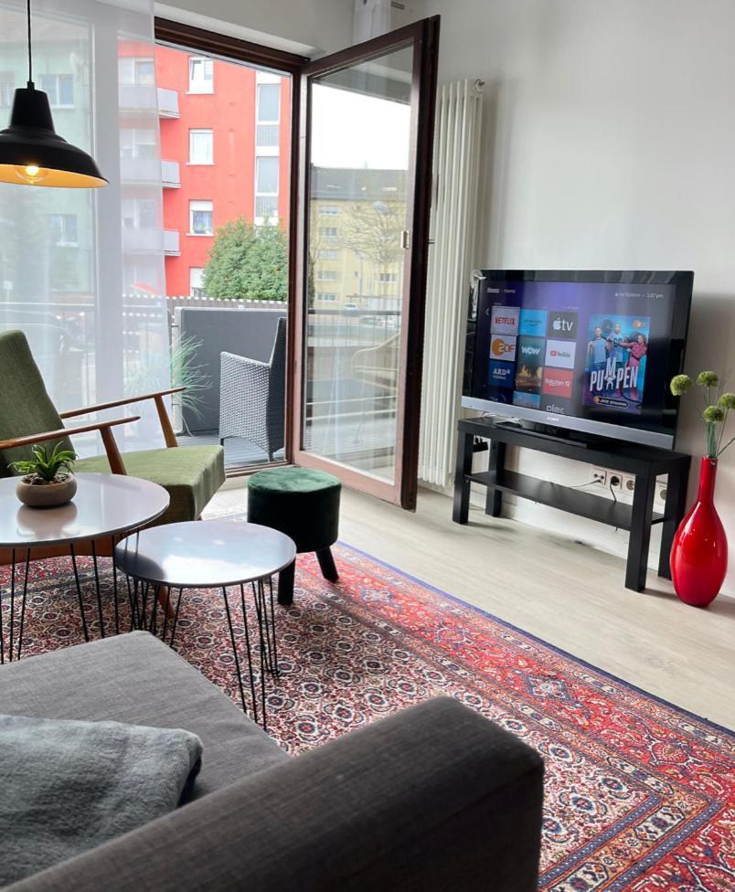 Living At Saarpartments -Adultsonly- 2 Bedrooms, Kitchen - Business & Holiday Apartments For Long- And Short Term Stay, 3 Min To Train Station, Secure E-Bike Parking! Σααρμπρύκεν Εξωτερικό φωτογραφία